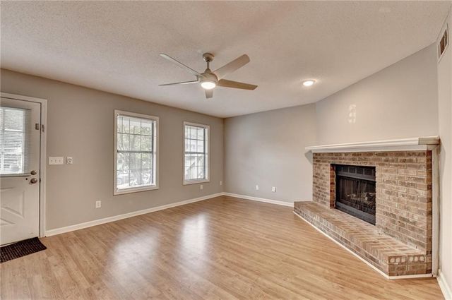 8030 Sand Wedge Circle NW, Kennesaw, GA 30144