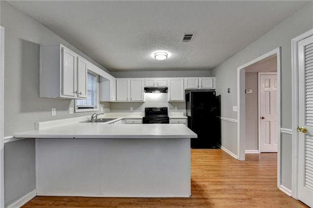 8030 Sand Wedge Circle NW, Kennesaw, GA 30144