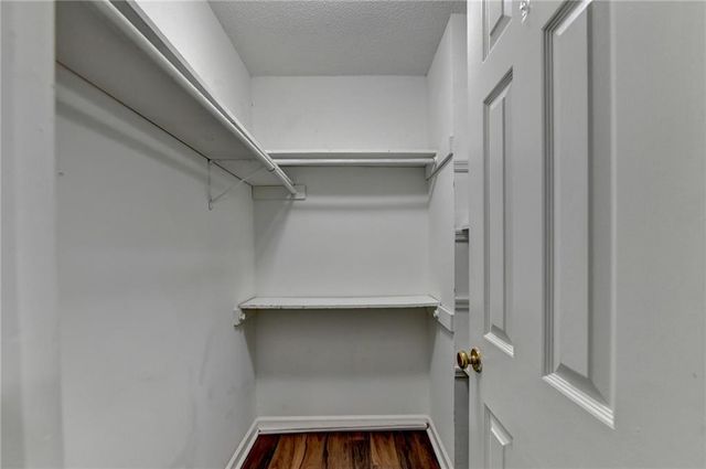 8030 Sand Wedge Circle NW, Kennesaw, GA 30144