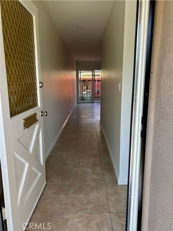 7112 Heil, Huntington Beach, CA 92647