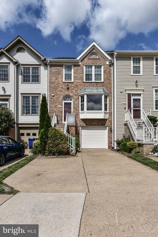 1207 BOND ST, Herndon, VA 20170