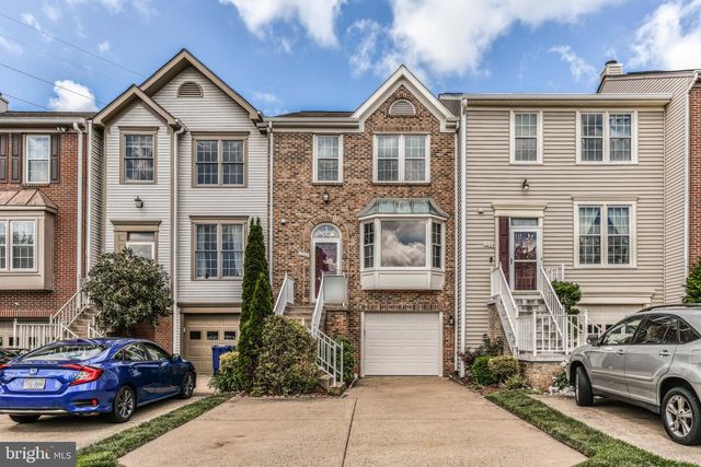 1207 BOND ST, Herndon, VA 20170