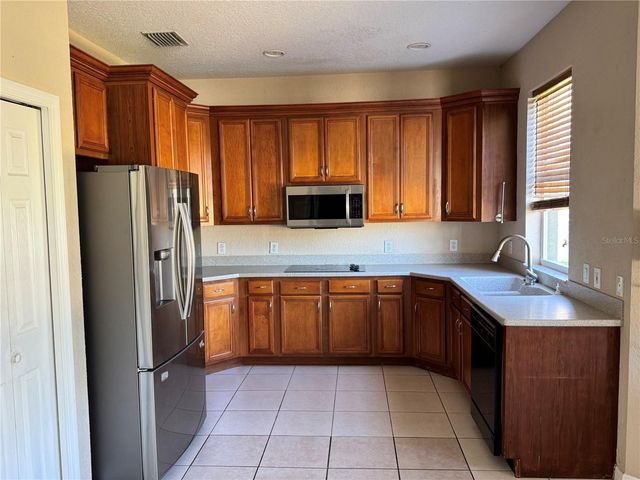 9023 PINEBREEZE DRIVE, Riverview, FL 33578