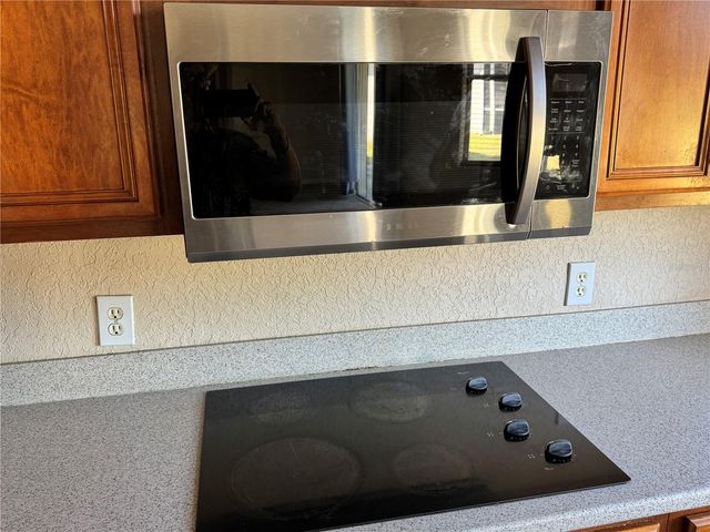 9023 PINEBREEZE DRIVE, Riverview, FL 33578