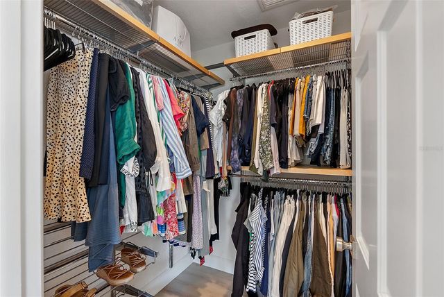 1112 38TH AVENUE NE, St Petersburg, FL 33704