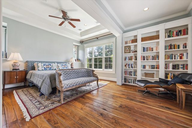 1819 Banks Street, Houston, TX 77098