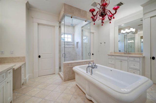 1819 Banks Street, Houston, TX 77098