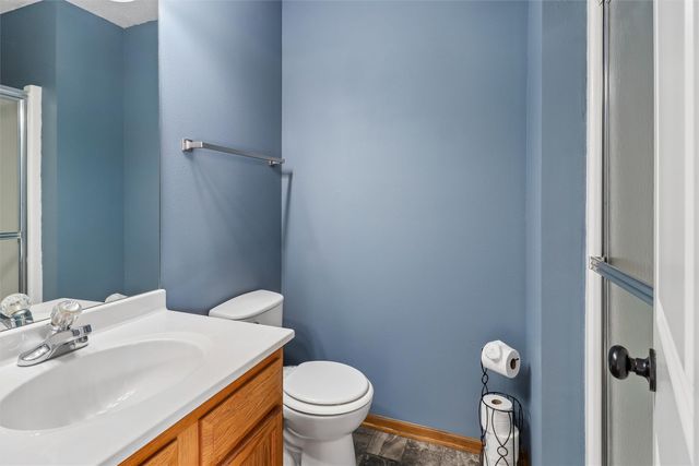 2915 SW Glenbrooke Boulevard, Ankeny, IA 50023