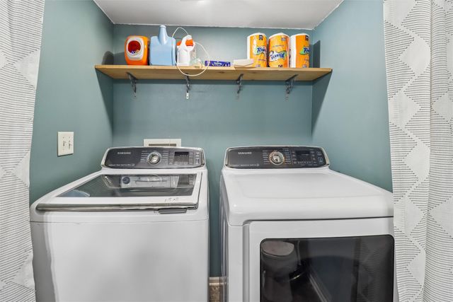2915 SW Glenbrooke Boulevard, Ankeny, IA 50023