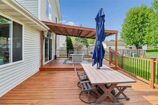 2915 SW Glenbrooke Boulevard, Ankeny, IA 50023