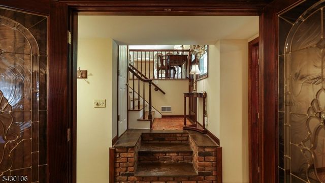 2650 Mountain Ave, Scotch Plains Twp., NJ 07076