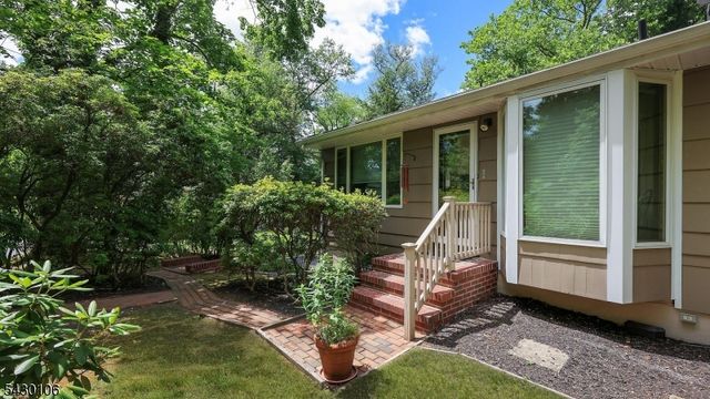 2650 Mountain Ave, Scotch Plains Twp., NJ 07076