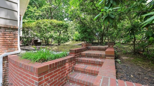2650 Mountain Ave, Scotch Plains Twp., NJ 07076