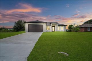 2706 30th ST SW, Lehigh Acres, FL 33976