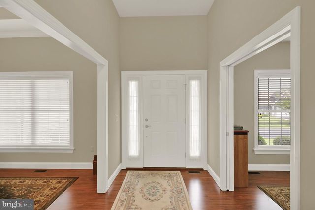 295 COPPER BEECH LN, Womelsdorf, PA 19567