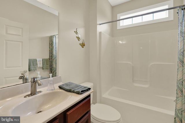 295 COPPER BEECH LN, Womelsdorf, PA 19567