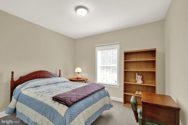 295 COPPER BEECH LN, Womelsdorf, PA 19567