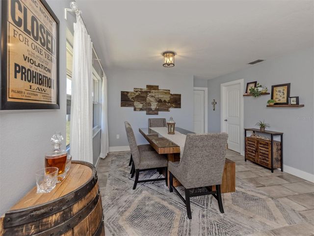 511 RUBENS DRIVE 511, Nokomis, FL 34275