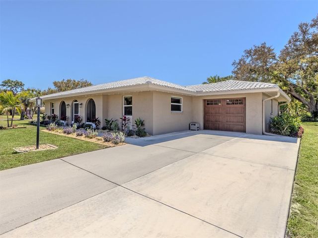 511 RUBENS DRIVE 511, Nokomis, FL 34275