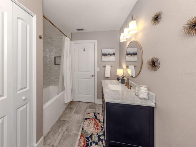 511 RUBENS DRIVE 511, Nokomis, FL 34275