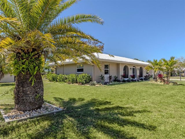 511 RUBENS DRIVE 511, Nokomis, FL 34275