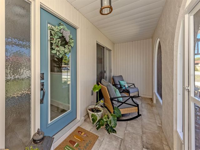 511 RUBENS DRIVE 511, Nokomis, FL 34275