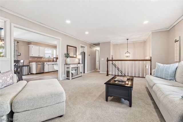 2858 Lombardi Avenue SW, Canton, OH 44706