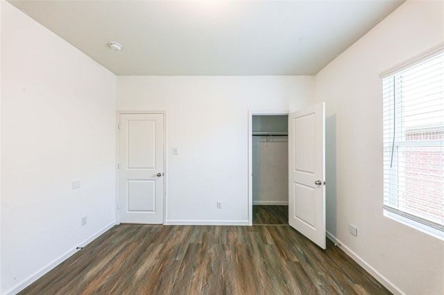 746 Wilshire Drive, Lavon, TX 75166