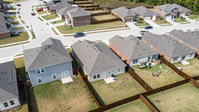 746 Wilshire Drive, Lavon, TX 75166