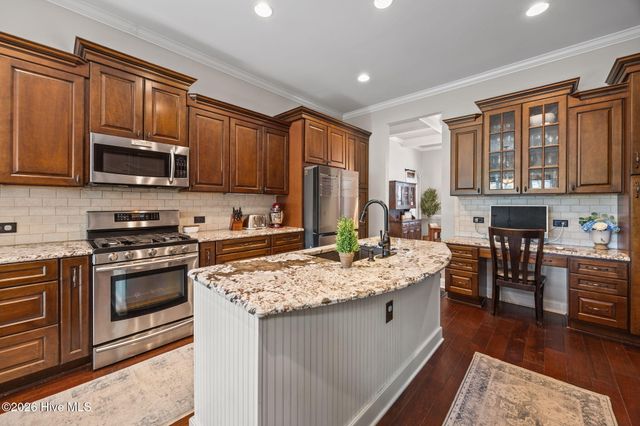 290 Legacy Lakes Way, Aberdeen, NC 28315