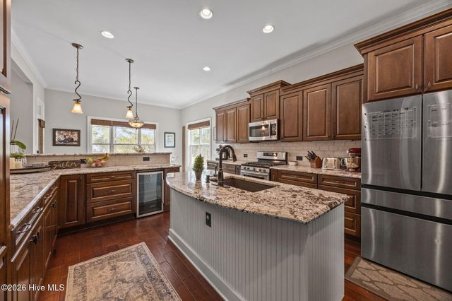 290 Legacy Lakes Way, Aberdeen, NC 28315