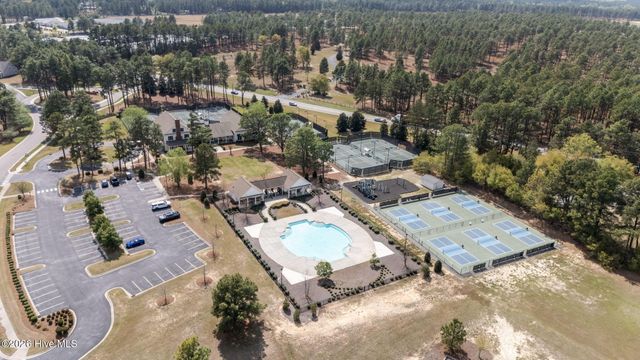 290 Legacy Lakes Way, Aberdeen, NC 28315