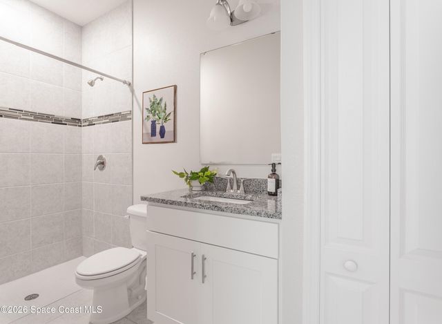 2423 Pinwherry Street NW, Palm Bay, FL 32907