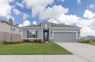 2423 Pinwherry Street NW, Palm Bay, FL 32907