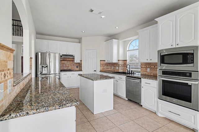 19026 Canyon Frost Drive, Tomball, TX 77377