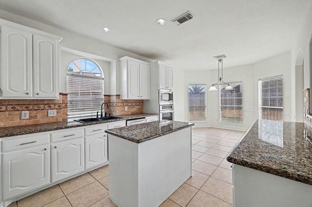 19026 Canyon Frost Drive, Tomball, TX 77377