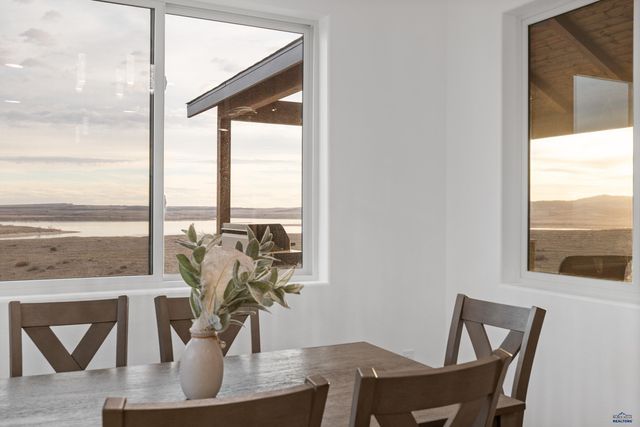 13307 SUNUP LN, Hot Springs, SD 57747