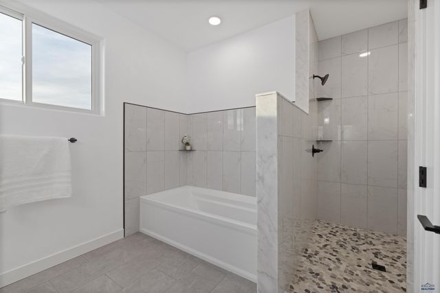 13307 SUNUP LN, Hot Springs, SD 57747