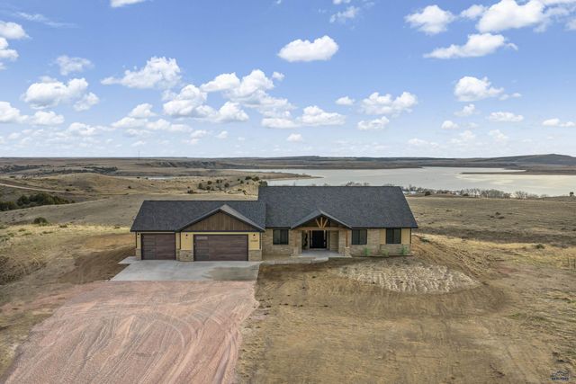 13307 SUNUP LN, Hot Springs, SD 57747