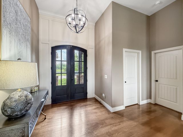 827 E Beaufort Street, Nixa, MO 65714