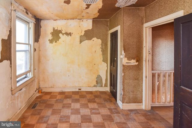 613 HARDING PL, Baltimore, MD 21211