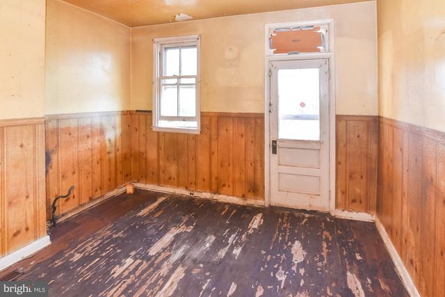 613 HARDING PL, Baltimore, MD 21211