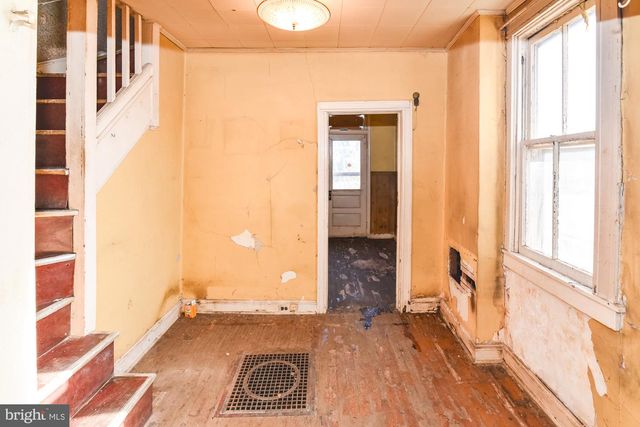 613 HARDING PL, Baltimore, MD 21211