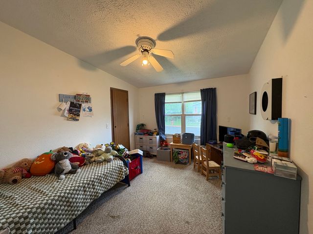 127 Cardinal Lane, Sandwich, IL 60548