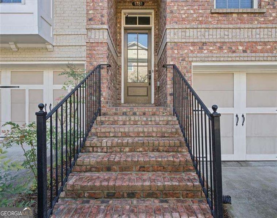 1781 Kenstone Walk, Dunwoody, GA 30338 — photo 3