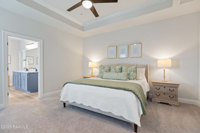 112 Steep Meadows Lane, Lafayette, LA 70506