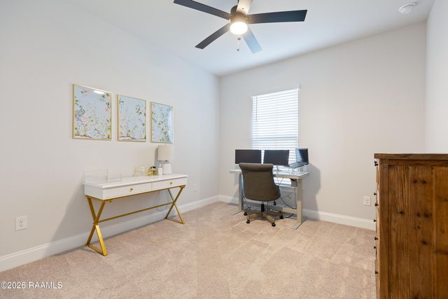 112 Steep Meadows Lane, Lafayette, LA 70506