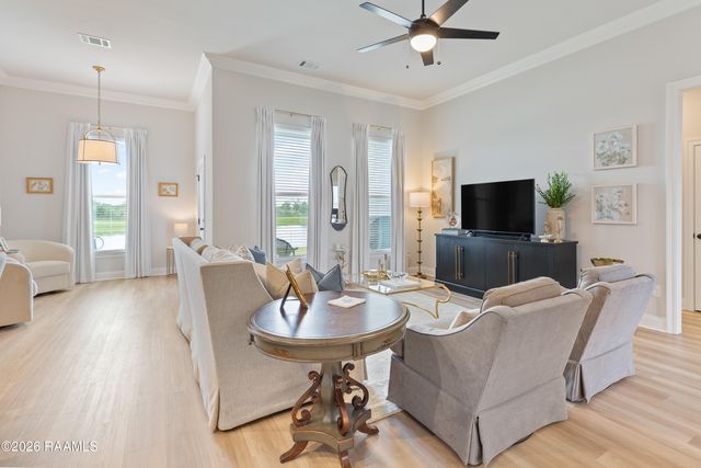 112 Steep Meadows Lane, Lafayette, LA 70506