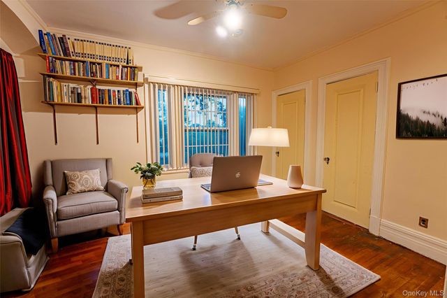 26 Overlook Circle, New Rochelle, NY 10804