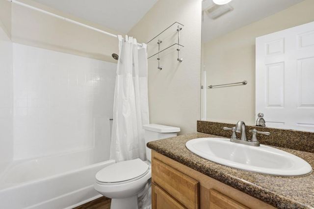3525 Grove 220, Lemon Grove, CA 91945